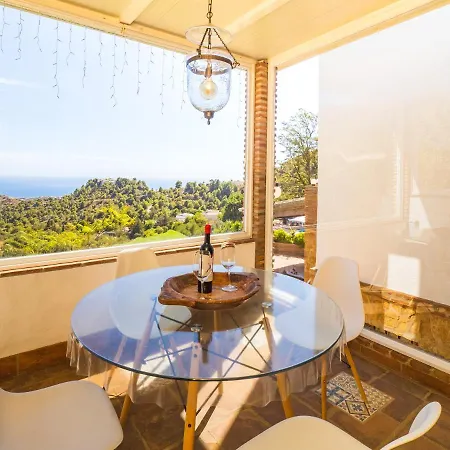 Cubo's La Gitanilla *