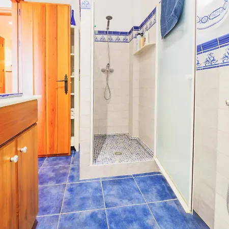 Cubo's La Gitanilla Villa