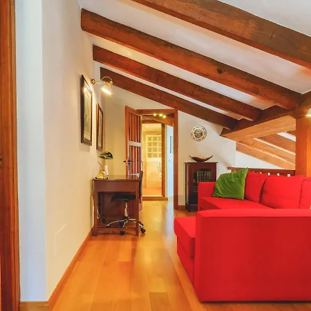 Cubo's La Gitanilla Villa