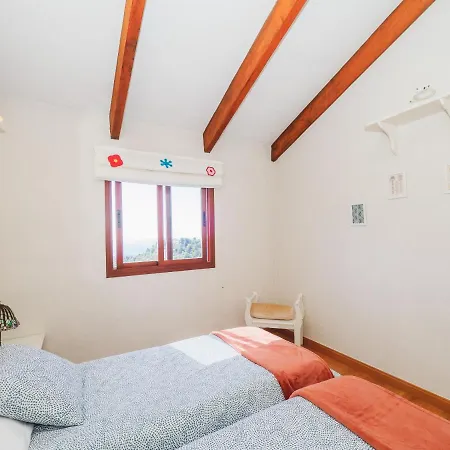 Cubo's La Gitanilla Villa
