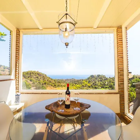 Cubo's La Gitanilla Villa *